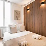 Montparnasse - Renovated Parisian Studio