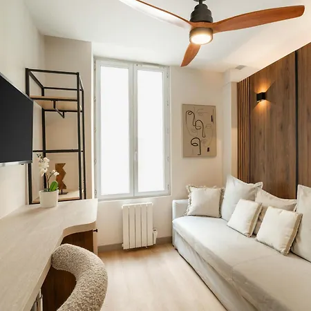 Montparnasse - Renovated Parisian * Paris